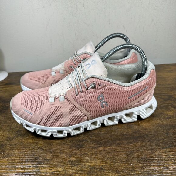 On Running Women's Athletic Shoes in Pink and White - Picture 3 of 9